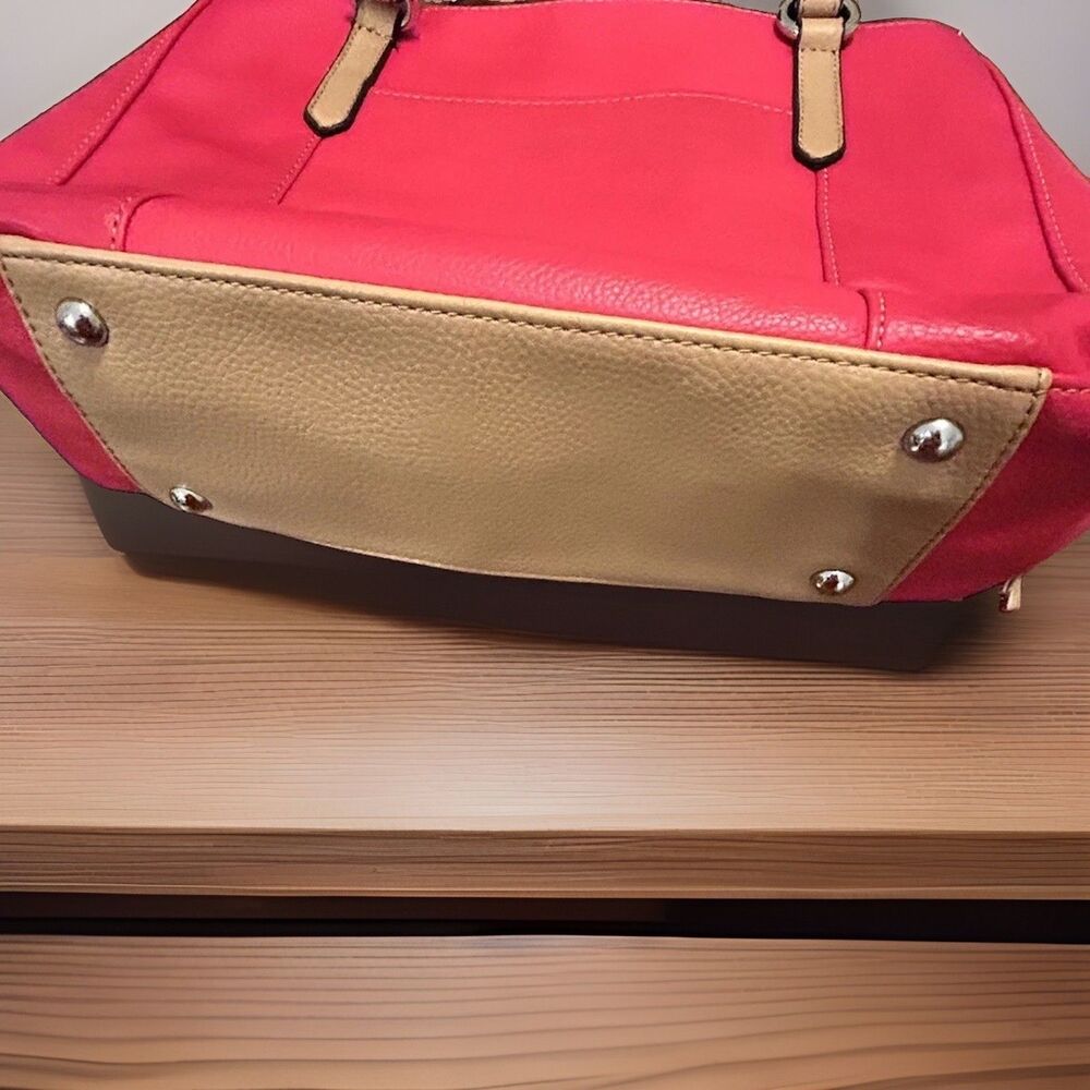 Tignanello Red Beige Pebbled Faux Leather Satchel Tassel Zip Pockets - Picture 4 of 10